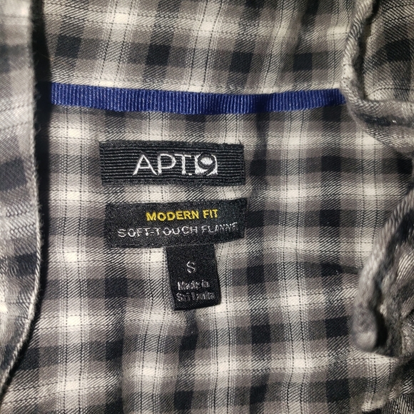 Apt 9 Modern Fit Soft Touch Flannel - Picture 3 of 3